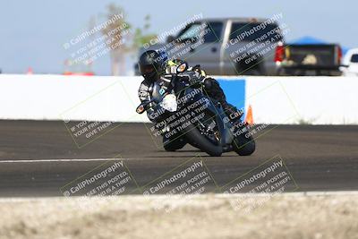 media/Sep-21-2025-TrackDaz (Sun) [[277c75b276]]/B Group/1020am (Turn 1)/